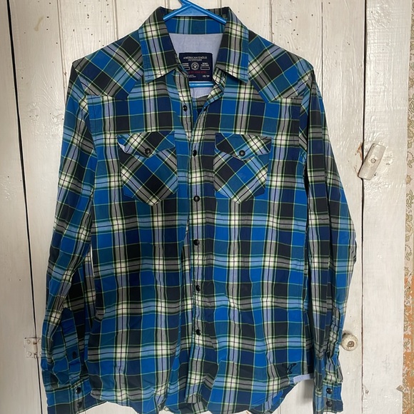 American Eagle Blue Plaid Shirt - Picture 2 of 4